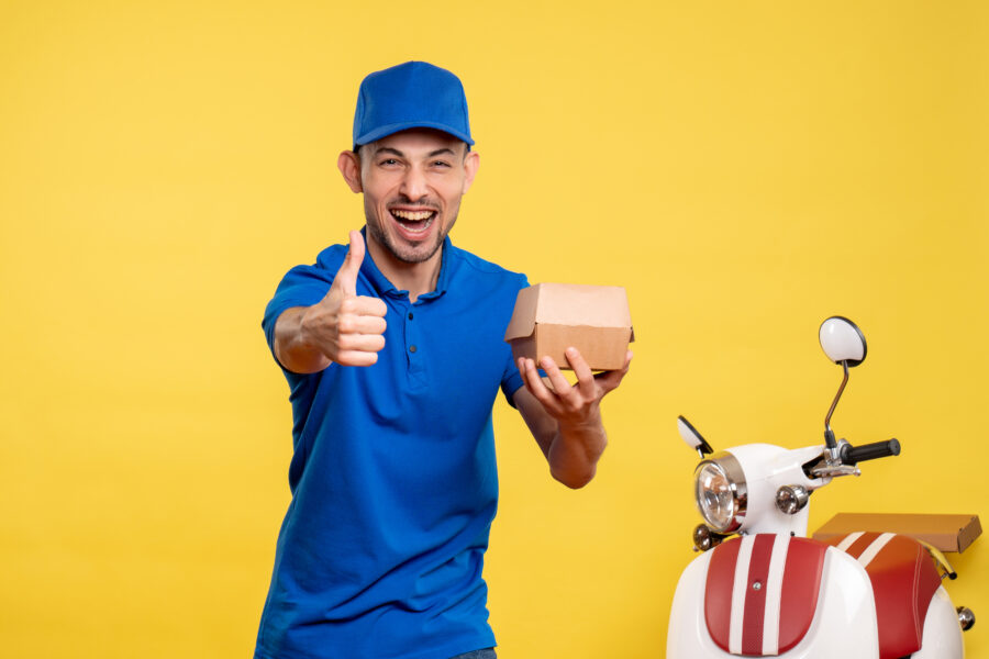 A importância dos motoboys em um serviço de delivery bem executado. Imagem: Freepik
